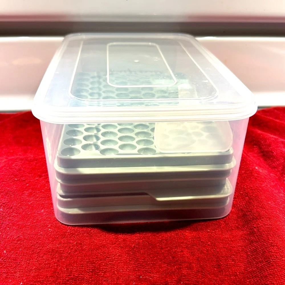 Mini Ice Cube Tray with Storage Container - Picture 6 of 9
